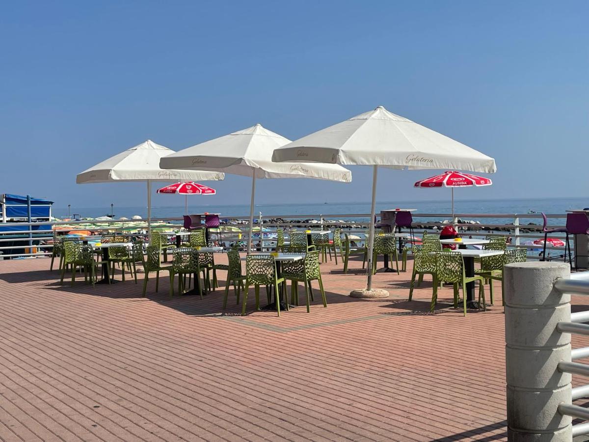 Apartament Casa Aiga Marina Ventimiglia Zewnętrze zdjęcie